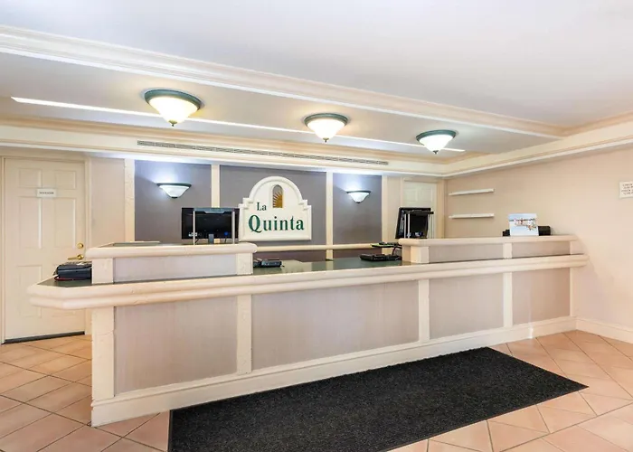 Hotel La Quinta By Wyndham North 3*