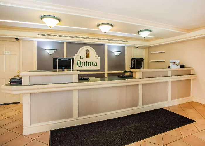La Quinta By Wyndham North 3*