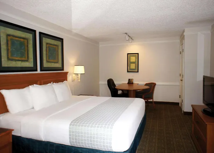 La Quinta By Wyndham North Hotel 3*